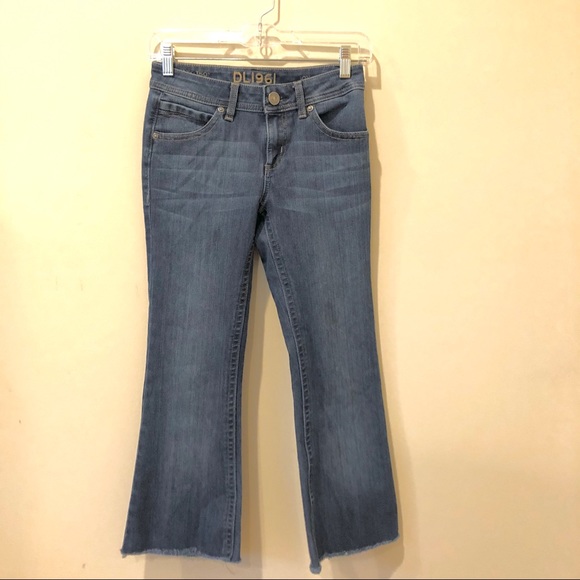 DL1961 Joy Low Rise Cropped Flare Jeans - Picture 2 of 5